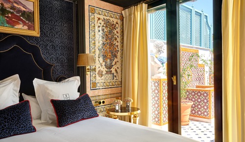 Premium Room