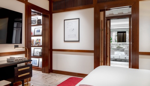 Executive Suite