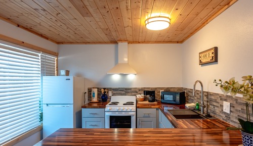 Apartment with Full kitchen