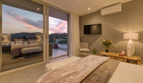 Classic Room, 1 Queen Bed, Balcony, Ocean View
