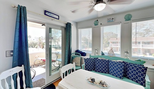Condo (2 Bedrooms)