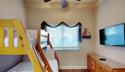 Condo (#E202 - No Pets)