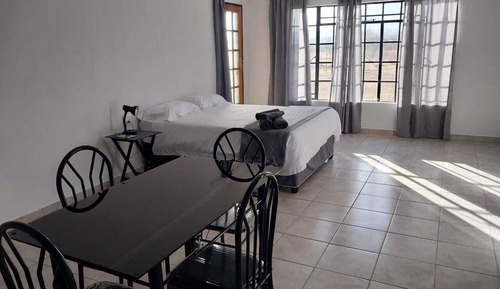 Classic Studio Suite, 1 Double Bed, Non Smoking, Mountain View