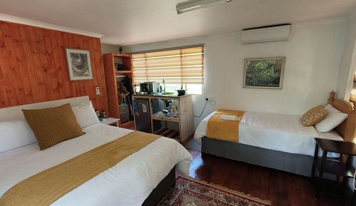 Standard Chalet