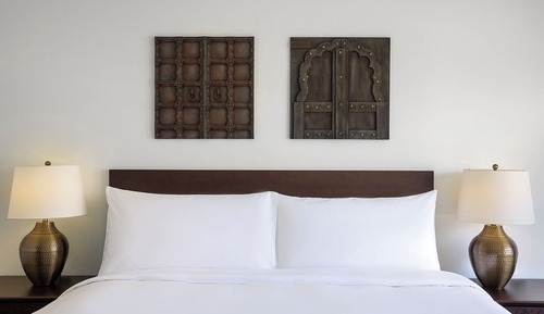 Deluxe Room, 1 King Bed, Accessible, Resort View