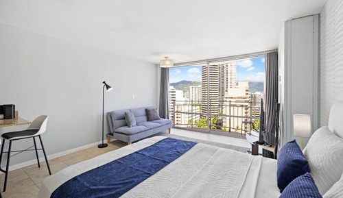 Studio, 1 Queen Bed, Non Smoking, City View 8