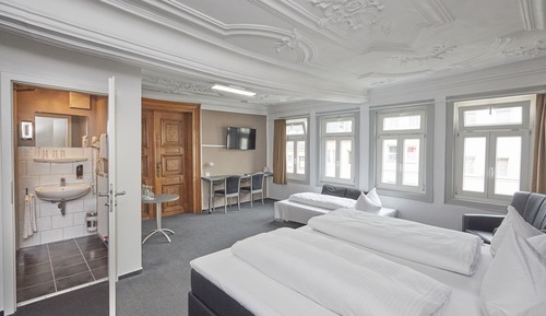 Classic Triple Room