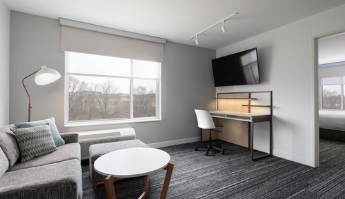 Suite, 1 Bedroom (Mobility Accessible, Tub)