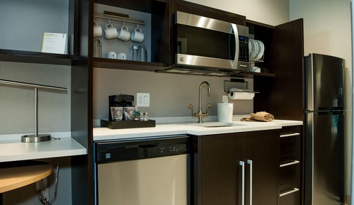 Studio, 2 Queen Beds, Accessible, Bathtub (Mobility & Hearing)