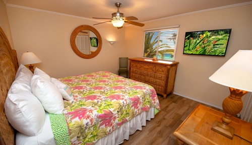 Beach Front King Suite