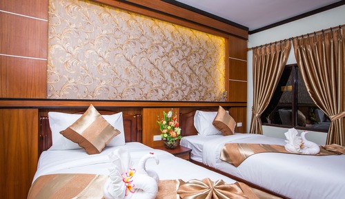 Deluxe Twin Room
