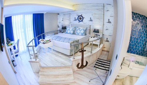 Queen Suite