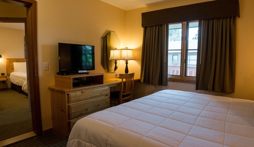 Suite, Multiple Beds