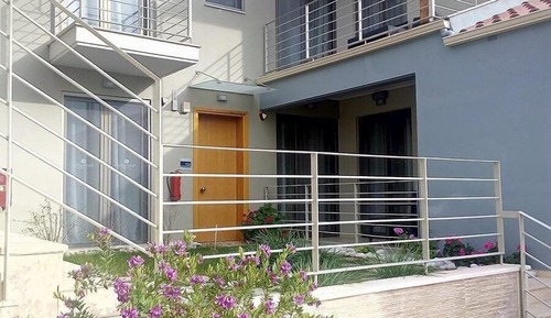 Apartment, 1 Bedroom (Split Level)