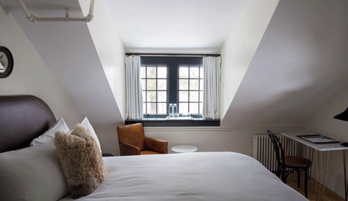 Room (Heritage Room)