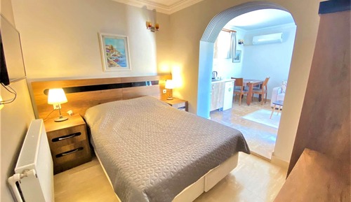 Basic Double Room