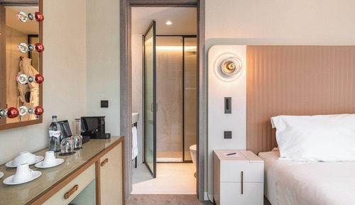 Double Room, Pool View