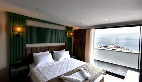 Luxury Studio Suite