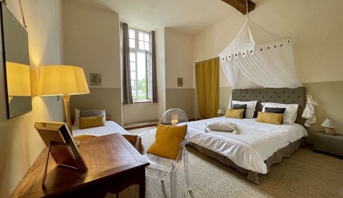 Apartment, 1 Bedroom, Courtyard View