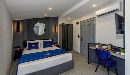 Deluxe Single Room
