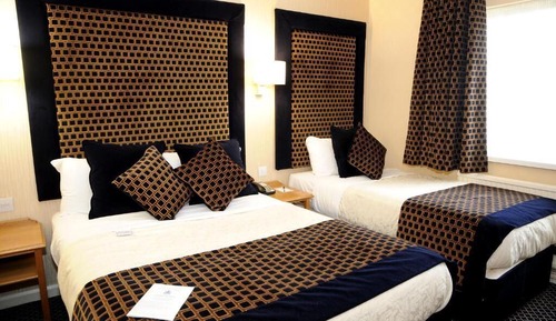 Family Room, Multiple Beds, Non Smoking, Ensuite