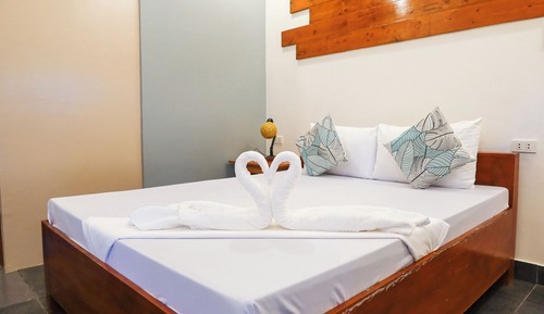 Standard Studio, Patio, Mountain View