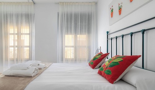 Standard Duplex, 2 Bedrooms, Terrace
