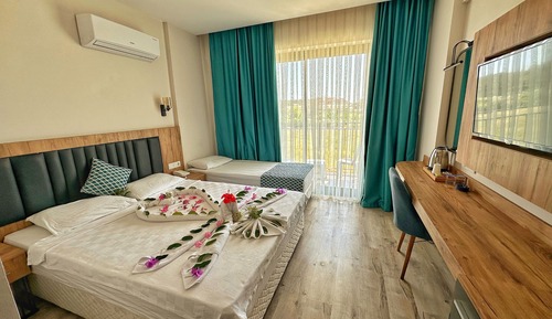 Classic Triple Room