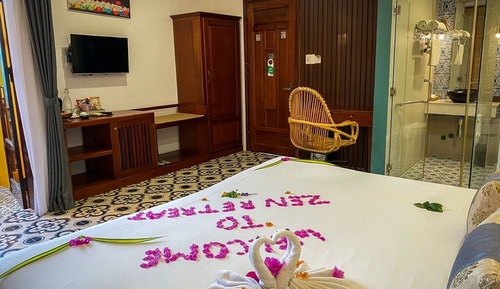 ZEN GARDEN VIEW ROOM