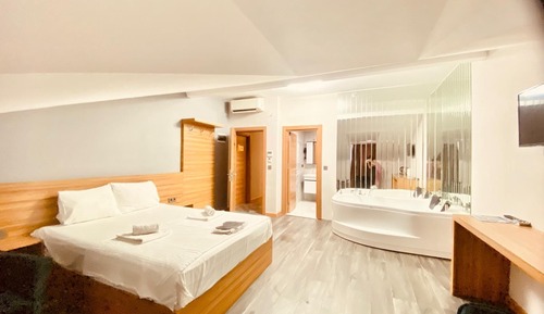 Luxury Room
