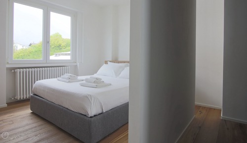 Apartment (1 Bedroom)