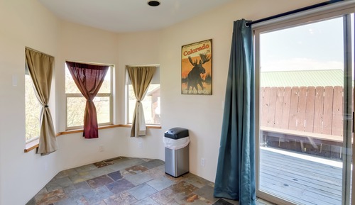 House (4 Bedrooms)