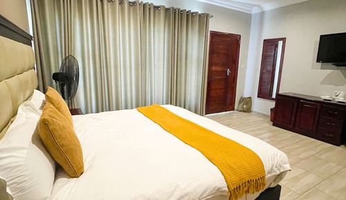 Executive Room