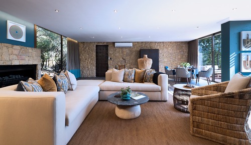 Luxury Suite