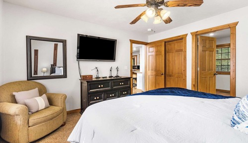 Cabin, Multiple Beds, Fireplace (Whispering Creek)