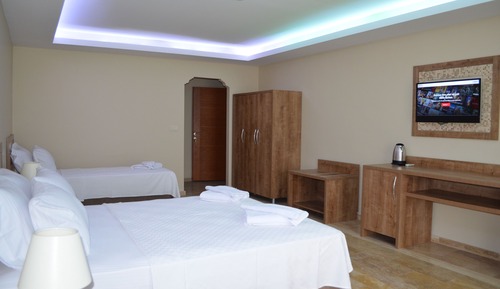 Standard Quadruple Room