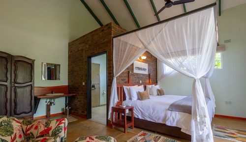 Deluxe Double or Twin Room