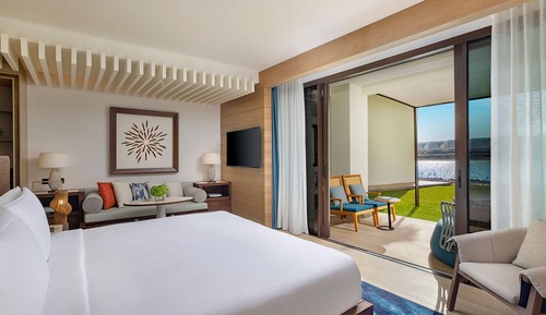 Deluxe Beach Front Room