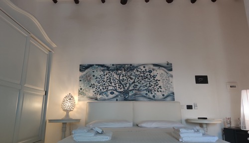 Deluxe Twin Room, Ensuite (Arua)
