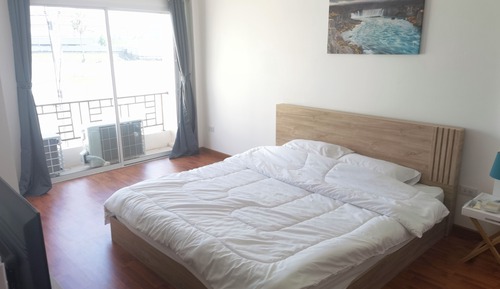 Elite Room