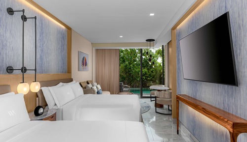 Room, 2 Queen Beds, (Swim up)