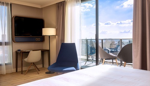 Junior Room, Terrace