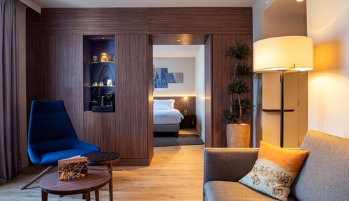 Junior Room