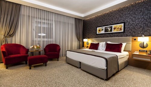 Junior Suite, 1 King Bed, Smoking