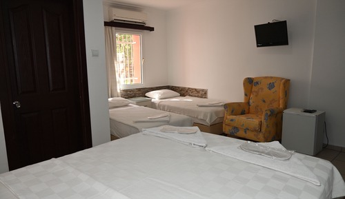 Standard Quadruple Room