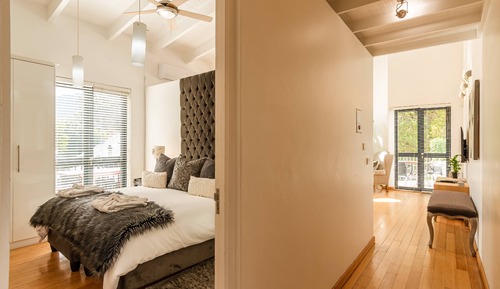 Apartment 4