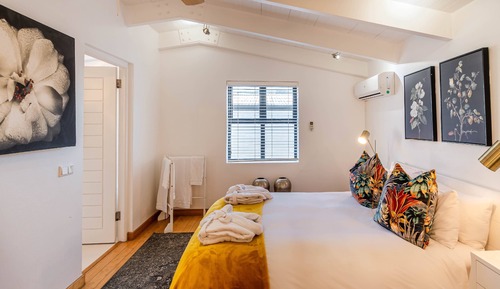 Apartment 5