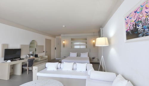 Club Room