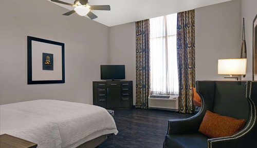 Room, 1 King Bed, Accessible