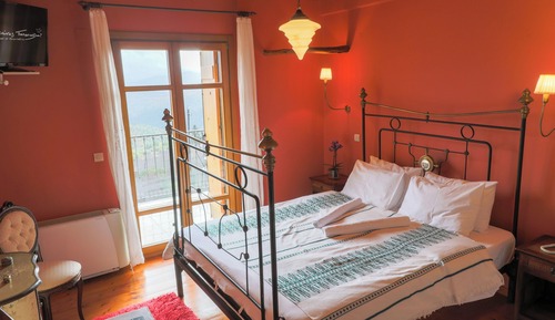 Classic Double Room (3)